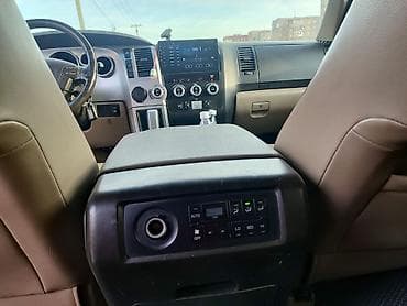 toyota sequoia: Toyota Sequoia: 2008 г., 5.7 л, Автомат, Бензин, Внедорожник — 9