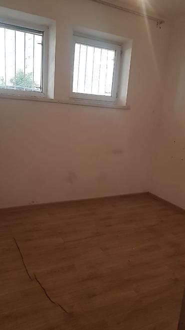 open space: Улан Сдается помещение Площадь: 54м2 Этаж: Цокольный Просторное — 5