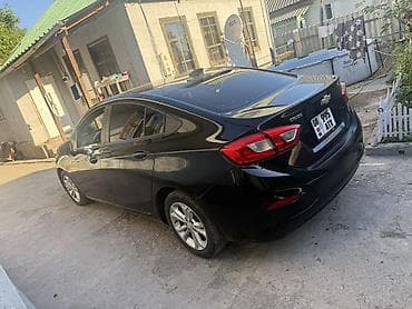 Продажа авто: Chevrolet Cruze: 2019 г., 1.4 л, Автомат, Седан — 5