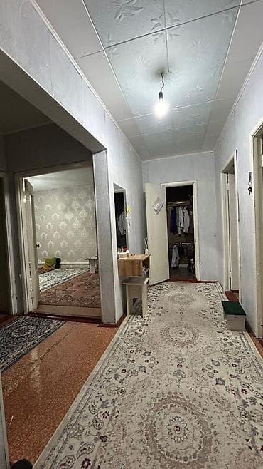 ул гражданская: 4 комнаты, 83 м², 105 серия, 2 этаж, Старый ремонт — 1