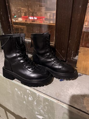 Обувь спец для бассейна на пляж или можно на повседневку ☺️☺️