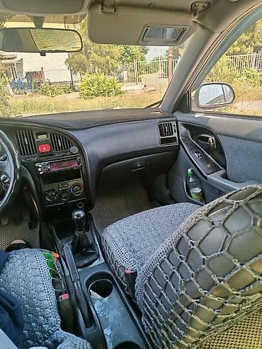 mini jack: Hyundai Elantra: 2003 г., 1.5 л, Механика, Бензин, Седан — 3