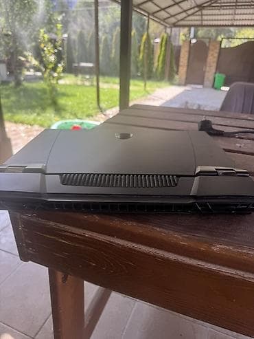 microsoft surface pro: Игровой ноутбук MSI (серия с эмблемой дракона на крышке). MSI TITAN — 4
