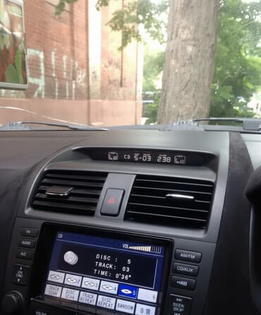 магнитола на хонда фит: Штатная мультимедийная система для автомобиля (двухдиновая), с верхним — 2