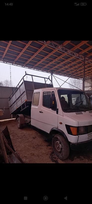 beta ff: Легкий грузовик, Mercedes-Benz, Дубль — 1