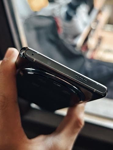 google pixel 1: Oppo Find X6, Б/у, 256 ГБ, цвет - Черный, 2 SIM — 4