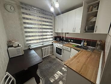 Квартиры: 3 комнаты, 62 м², 104 серия, 7 мкр 104 серия, 1 этаж — 4