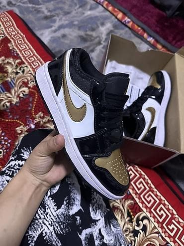 nike react: Мужские кроссовки, 38, Jordan, Новый, цвет - Золотой, Платная доставка, Самовывоз — 1
