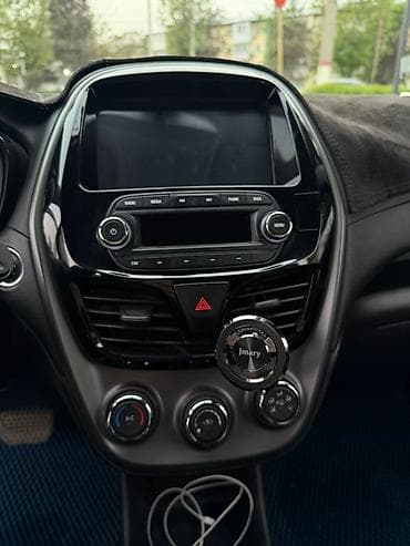 rd 1: Chevrolet Spark: 2019 г., 1 л, Вариатор, Бензин, Хэтчбэк — 5