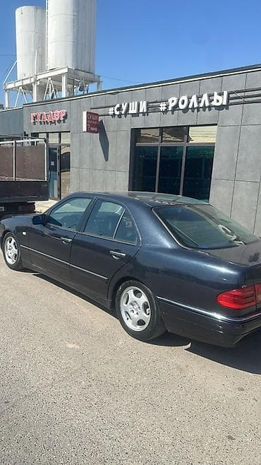 fr v: Mercedes-Benz E-Class: 1999 г., 3.2 л, Автомат, Бензин, Седан — 2
