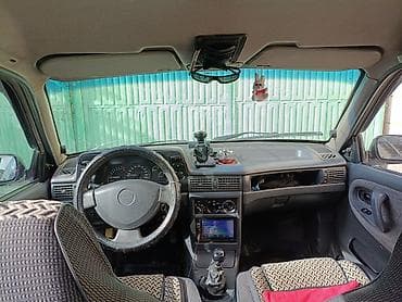санта дн8: Daewoo Nexia: 2006 г., 1.5 л, Механика, Газ, Седан — 3