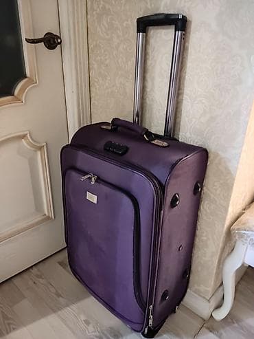 дорожные сумки на колёсах бишкек: Чемодан, Б/у, Материал: Пластик, Большой (более 70 л), На колесах — 2