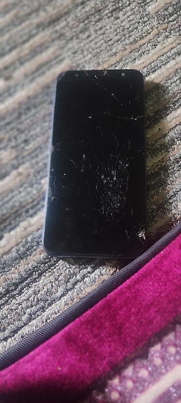 телефонные платы: Samsung B7800 Galaxy M Pro, Б/у, 4 ГБ, В рассрочку, 2 SIM — 2