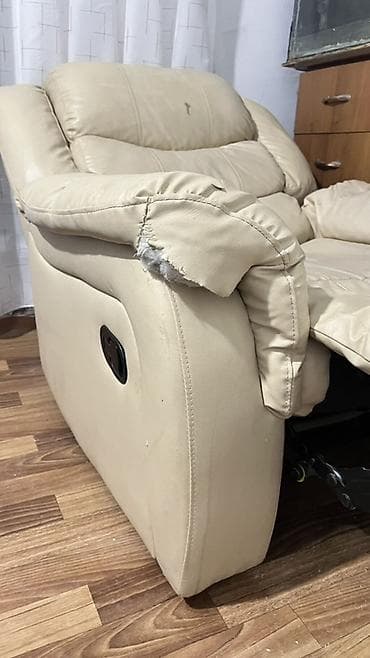 sofa bed: Кресло-реклайнер с выдвижной подножкой - Механический реклайнер — 4