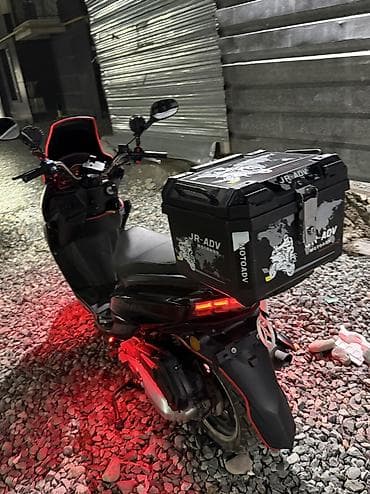 выхлоп акрапович: Макси скутер. Состояние: Хорошее. Пробег 4к. Вложение по желанию — 4