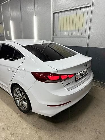 айнек авто: Hyundai Avante: 2018 г., 1.6 л, Автомат, Бензин, Седан — 3