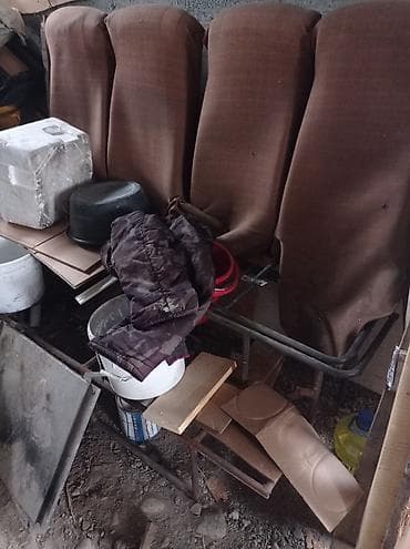 Салондун тетиктери: Арткы орундук, Велюр, Mercedes-Benz 2013 г., Колдонулган, Оригинал, Орусия — 4