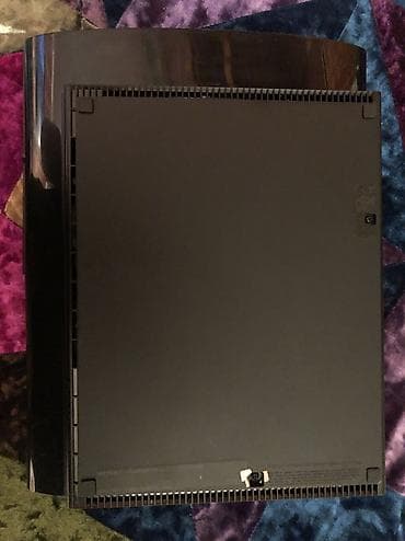 Продам PlayStation 3 Super Slim 500GB в отличном состоянии
