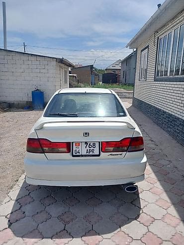 cl class: Honda Accord: 2001 г., 2 л, Автомат, Бензин, Седан — 4