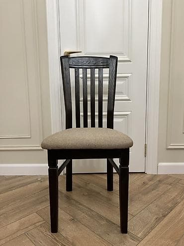 Вешалки: Стул для кухни, Дерево, цвет - Коричневый — 1