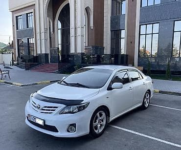 bme e34: Toyota Corolla: 2011 г., 1.8 л, Автомат, Бензин, Седан — 8