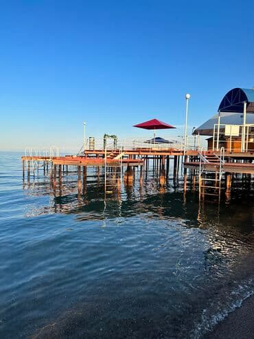 отдых на ыссык куле: Коттедж, коттедж с тремя спальными ЦО Радуга West, Кош-Кол, Парковка, стоянка, Сауна, Детская площадка — 25