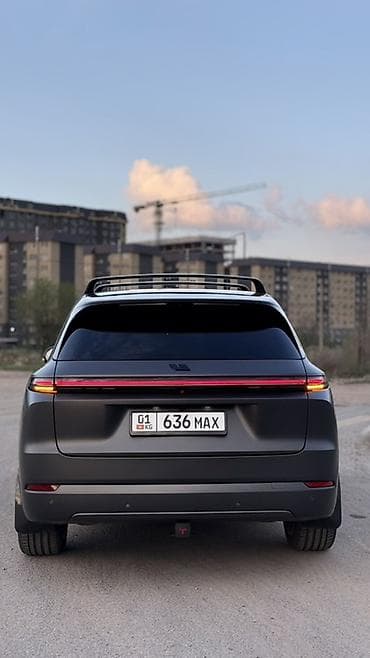 Lixiang: Lixiang L7: 2025 г., 1.5 л, Автомат, Гибрид, Кроссовер — 2