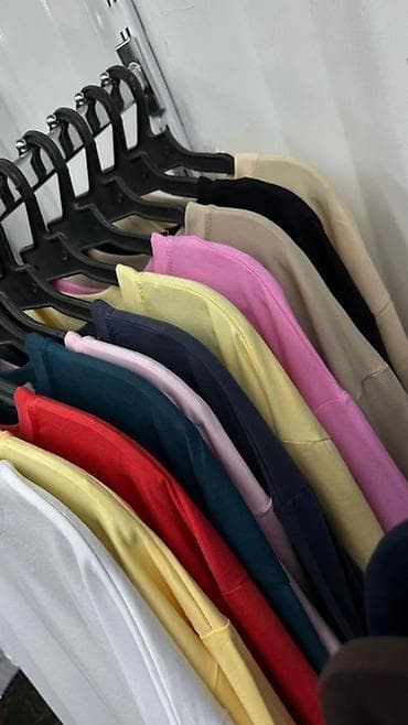 выпускное вечернее платье: Город Талас Базовые однотонные футболки унисекс. - Классический — 1