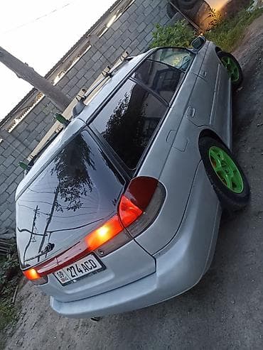 субару legacy: Subaru Legacy: 1996 г., 2 л, Механика, Бензин, Универсал — 4