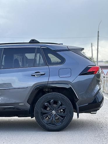 crown 2018: Toyota RAV4: 2021 г., 2.5 л, Автомат, Бензин, Кроссовер — 9