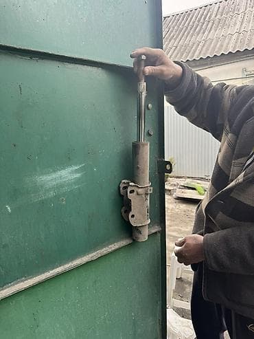 mazda demio амортизатор: Амортизатор (газовый/масляный стойка) с креплением Описание: - — 2