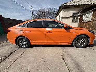 ош водитель: Hyundai Sonata, оранжевый седан Основные особенности: - Кузов — 9