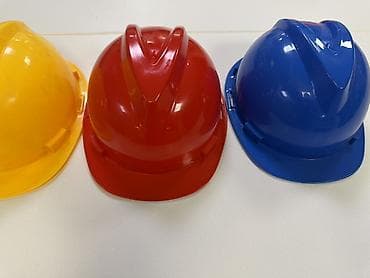 желет спасательный: Каска строительная, В наличии — 2