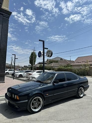 Транспорт: BMW 5 series: 1991 г., 2.8 л, Механика, Бензин, Седан — 1