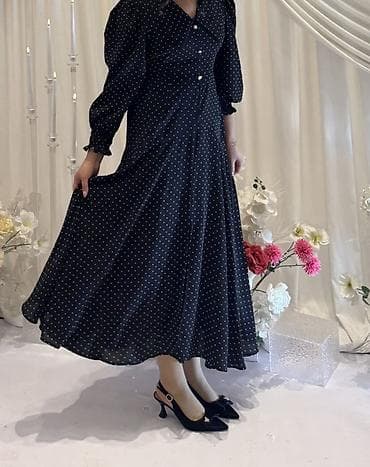 платья в горошек: Платье миди в горошек - Цвет: чёрный с мелким белым горошком - Длина — 1