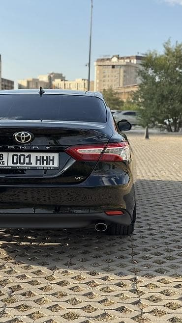 тайота из: Toyota Camry: 2018 г., 3.5 л, Автомат, Бензин, Седан — 5