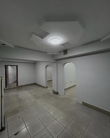 аренда помещений асанбай: 🏙️Сдается в аренду нежилое помещение 174 м² с ремонтом 💵 📍 Адрес — 3