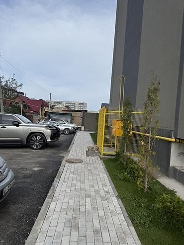 Недвижимость: 2 комнаты, 68 м², 1 этаж, Евроремонт — 1