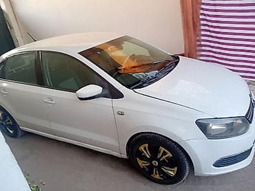 mini cooper: Volkswagen Polo: 2014 г., Седан — 4