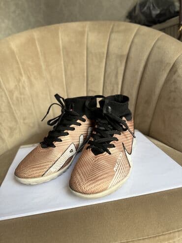 фудболные бутсы: Футбольные бутсы Nike Zoom Mercurial с высоким профилем, выполненные в — 1