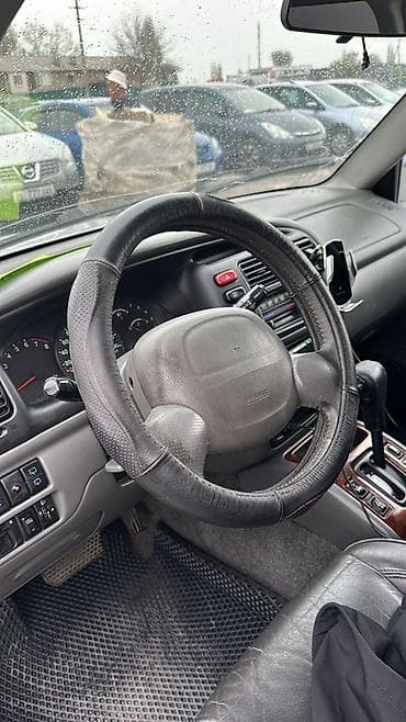 Suzuki Grand Vitara: 2002 г., 2.7 л, Автомат, Бензин, Внедорожник