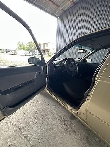 shevrolet blazer: Daewoo Nexia: 2010 г., Седан — 7