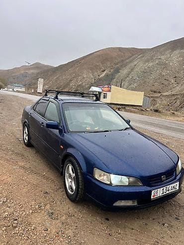 Honda Accord: 1999 г., 1.8 л, Автомат, Бензин, Седан