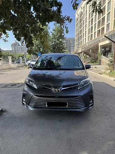 transporter multivan: Toyota Sienna: 2018 г., 3.5 л, Автомат, Бензин, Минивэн — 2