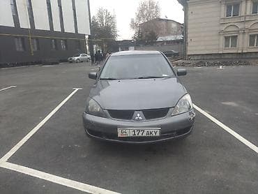 торпедо: Mitsubishi Lancer: 2005 г., 1.6 л, Механика, Бензин, Седан — 4