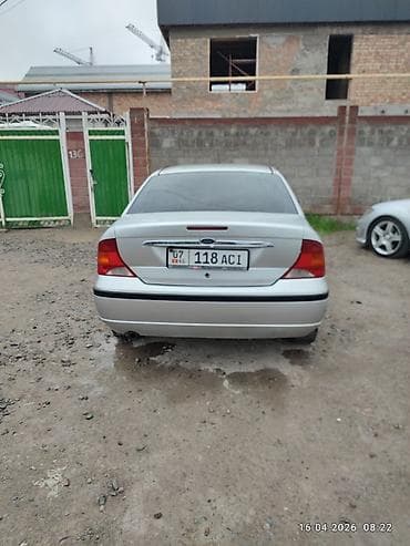 bmw e30: Ford Focus: 2004 г., 1.8 л, Ручные, Бензин, Седан — 4