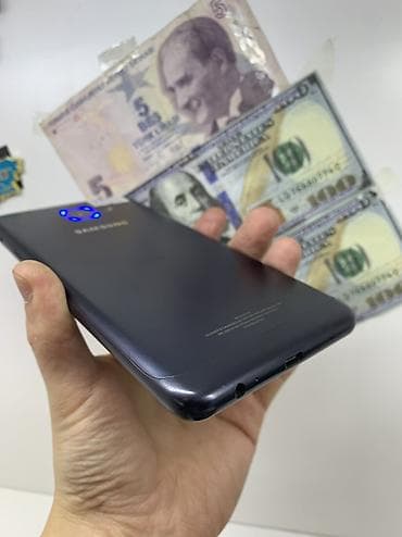 телефон j7: Samsung Galaxy J7 Prime, Б/у, 32 ГБ, цвет - Черный, 1 SIM, 2 SIM — 3