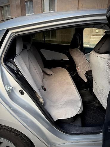 e53 4 8: Toyota Prius: 2019 г., 1.8 л, Вариатор, Гибрид, Хэтчбэк — 6