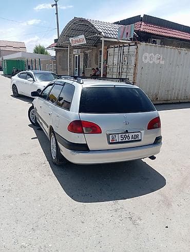прозада авто: Toyota Avensis: 1999 г., 2 л, Механика, Бензин, Универсал — 3