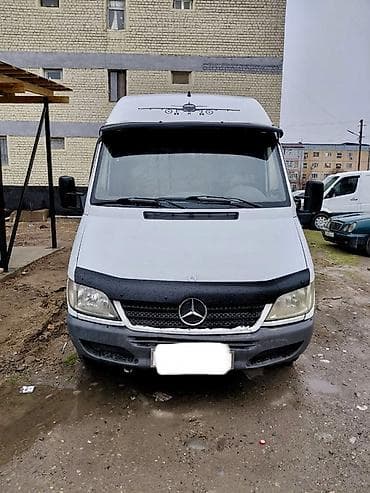 Легкий грузовик, Mercedes-Benz — 1